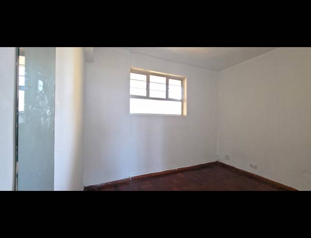 4 BEDROOM FLAT FOR SALE IN NORTH BEACH